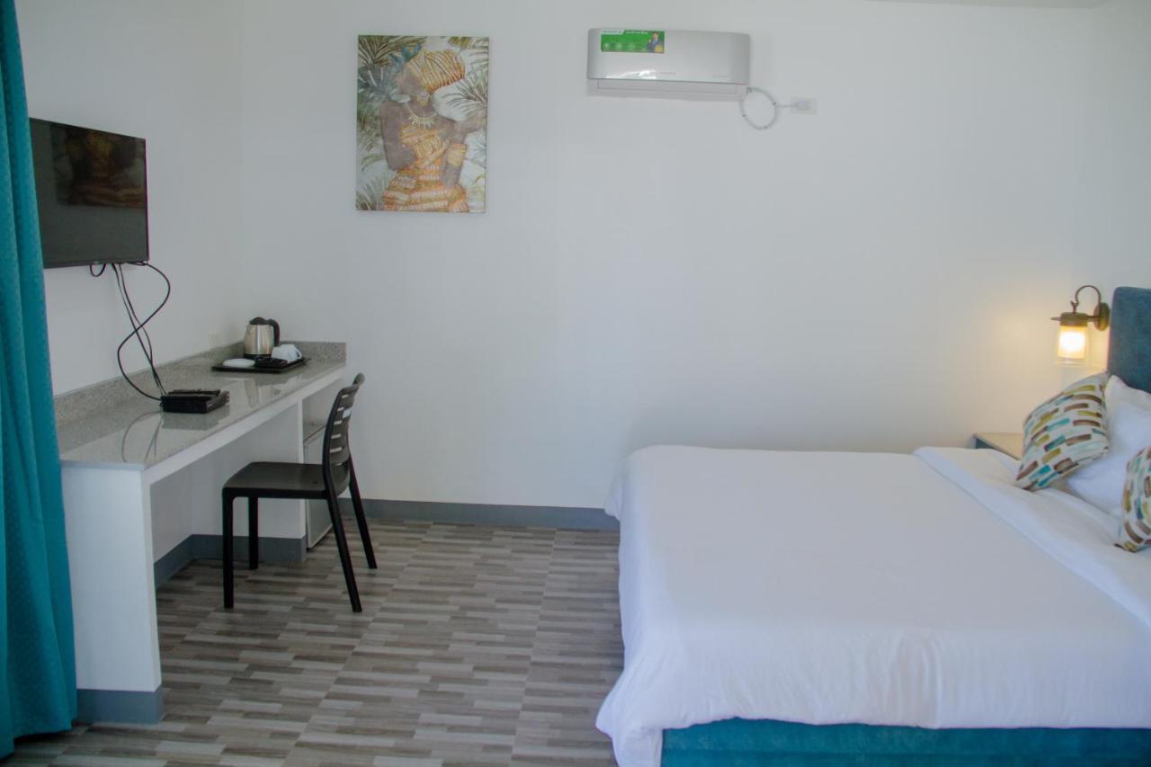 La Playa Estrella Beach Resort Santa Fe  Luaran gambar